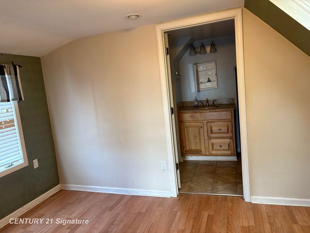 530 Coutant Street, Flushing, MI 48433