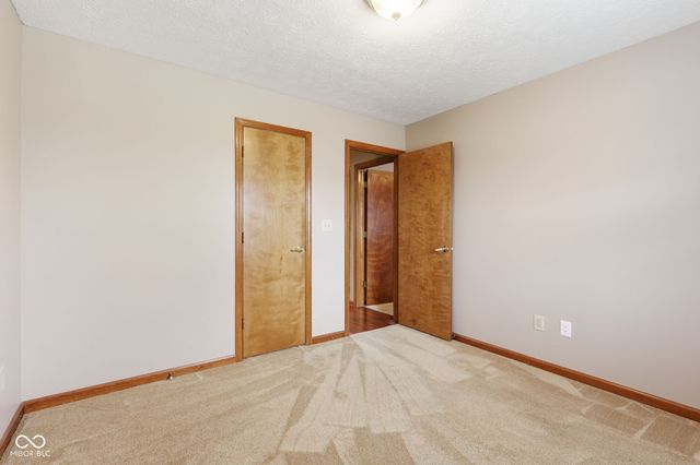 510 E Quail Ridge Drive, Westfield, IN 46074