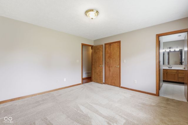 510 E Quail Ridge Drive, Westfield, IN 46074