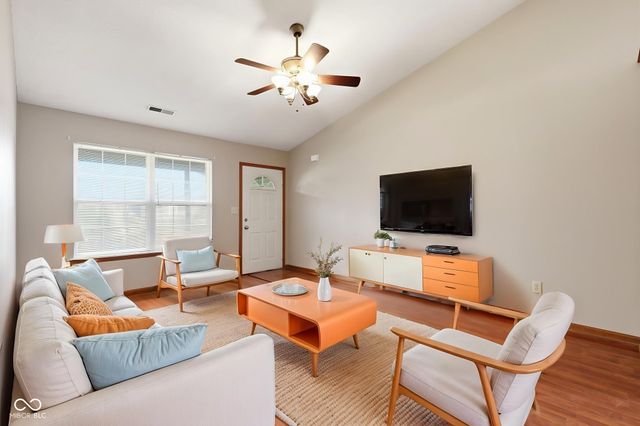 510 E Quail Ridge Drive, Westfield, IN 46074