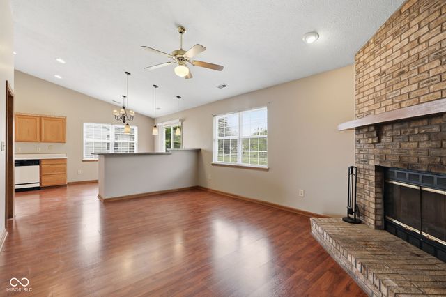 510 E Quail Ridge Drive, Westfield, IN 46074