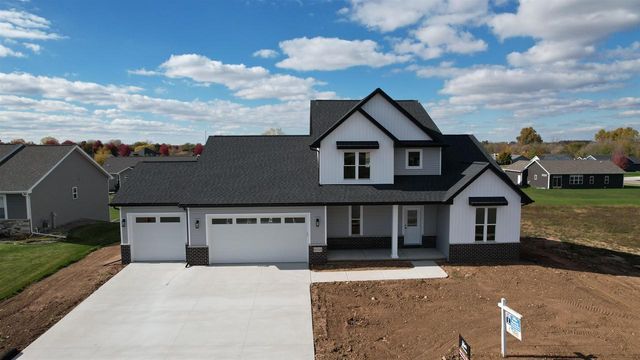 N1749 WATERLEFE DRIVE, Greenville, WI 54942