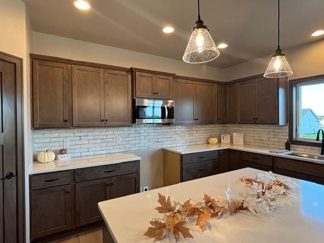 N1749 WATERLEFE DRIVE, Greenville, WI 54942