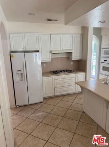 1808 Fallbrook Oaks Court, Fallbrook, CA 92028