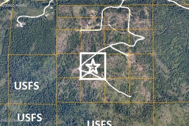 700 Outlook Dr, Cocolalla, ID 83813
