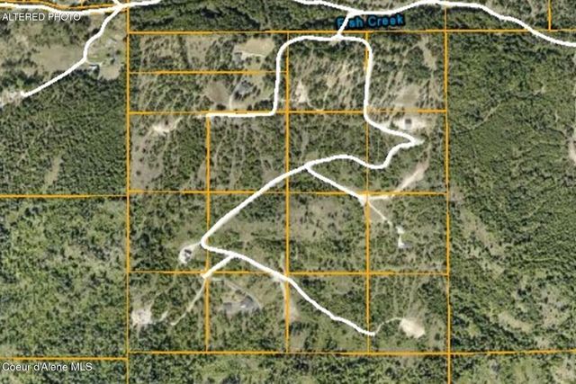 700 Outlook Dr, Cocolalla, ID 83813