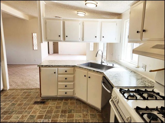 12232 Sheep Creek, Phelan, CA 92371