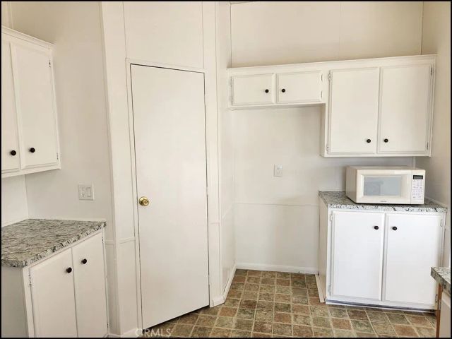 12232 Sheep Creek, Phelan, CA 92371