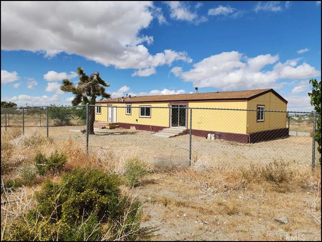 12232 Sheep Creek, Phelan, CA 92371