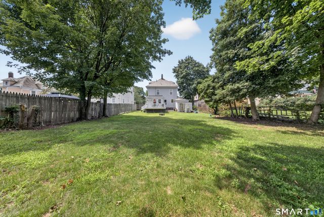 463 Washington Avenue, West Haven, CT 06516