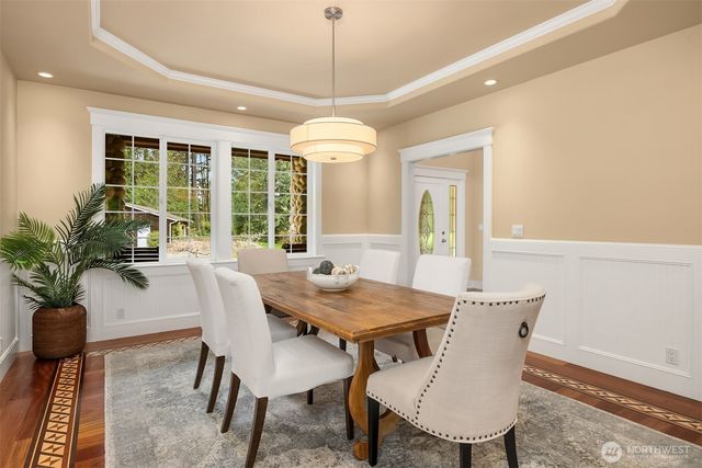 12615 Kallgren Road NE, Bainbridge Island, WA 98110