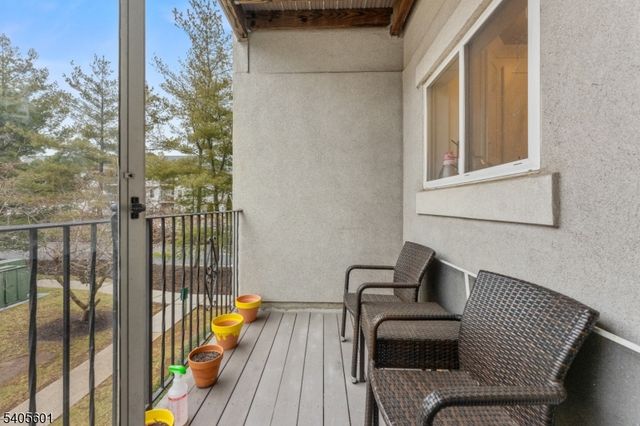 511 Brittany Dr, Wayne Twp., NJ 07470