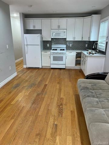6324 Saunders Street, Rego Park, NY 11374