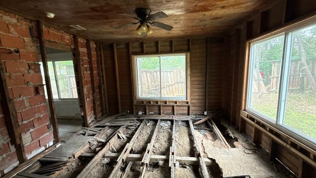 2611 Pine Street, Dallas, TX 75215