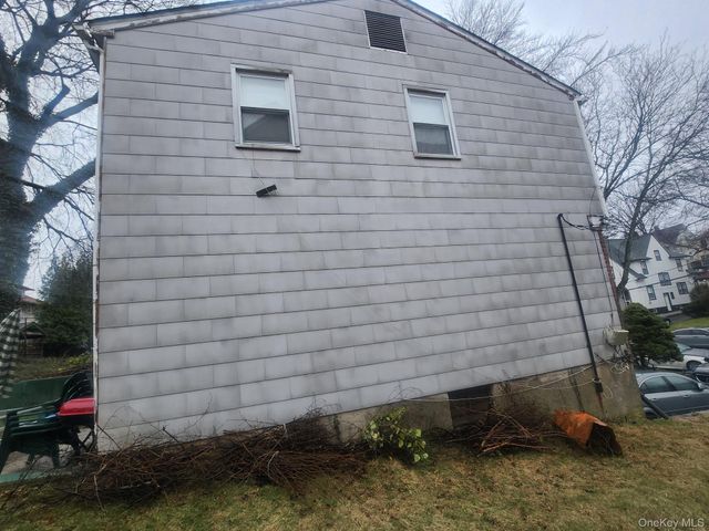 275 Claremont Avenue, Mount Vernon, NY 10552