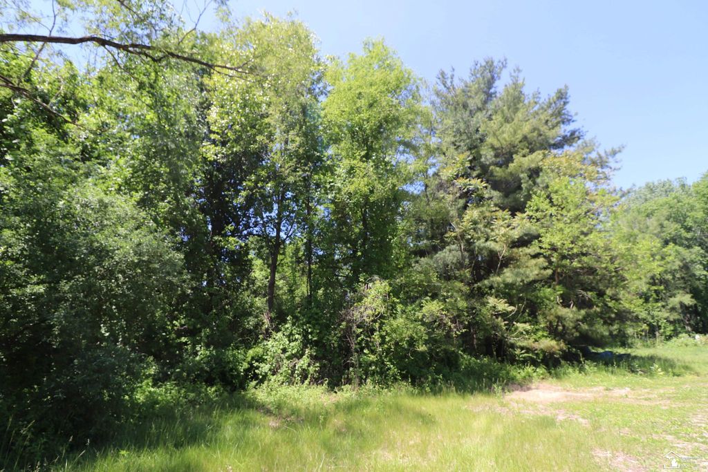2630 W Temperance Road, Bedford Twp, MI 48182