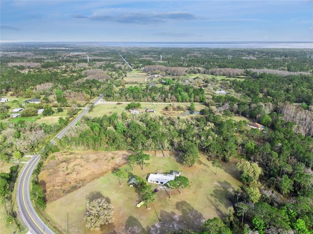 541 E OSCEOLA ROAD, Geneva, FL 32732
