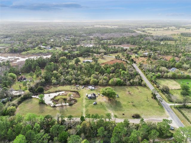 541 E OSCEOLA ROAD, Geneva, FL 32732