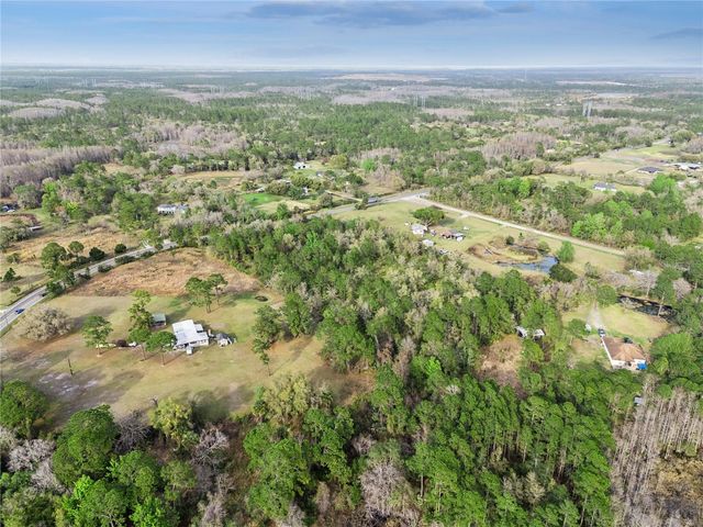 541 E OSCEOLA ROAD, Geneva, FL 32732