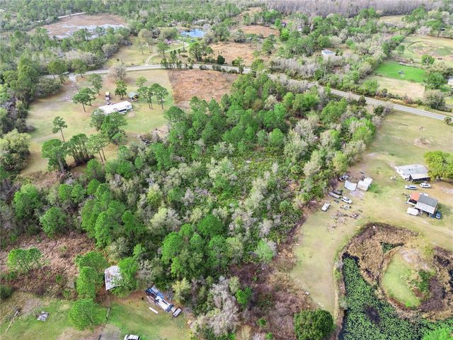 541 E OSCEOLA ROAD, Geneva, FL 32732