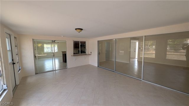 1329 Oaklawn CT, Fort Myers, FL 33919