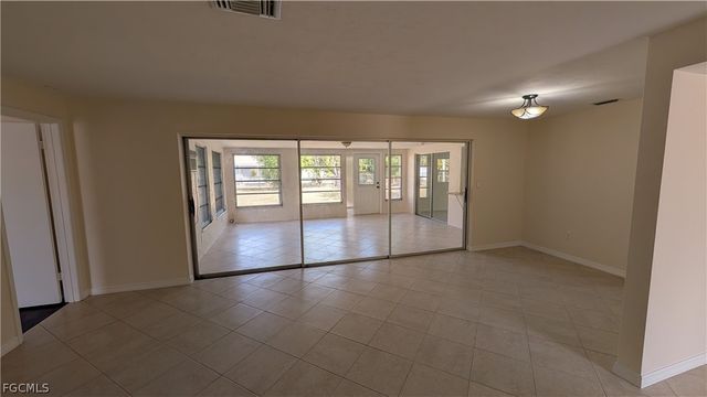 1329 Oaklawn CT, Fort Myers, FL 33919