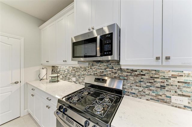 10618 CROOKED CREEK COURT, Parrish, FL 34219