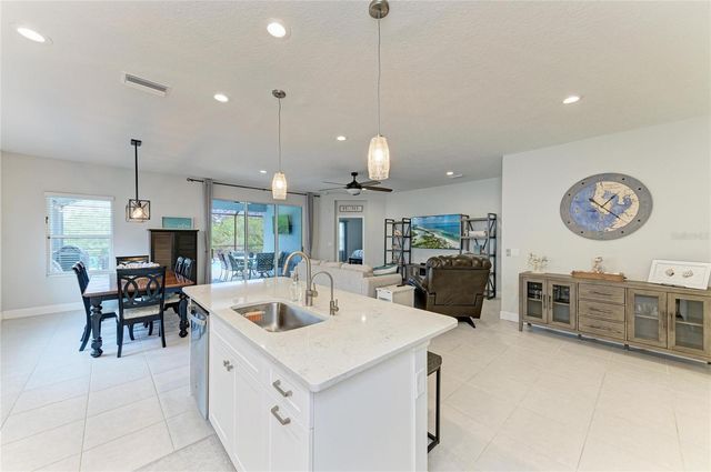 10618 CROOKED CREEK COURT, Parrish, FL 34219