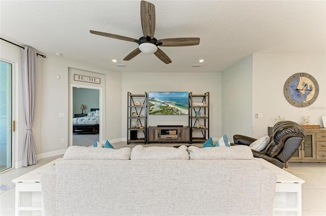 10618 CROOKED CREEK COURT, Parrish, FL 34219