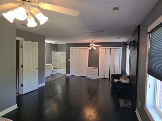 1500 Crown Colony Court 420, Des Moines, IA 50315