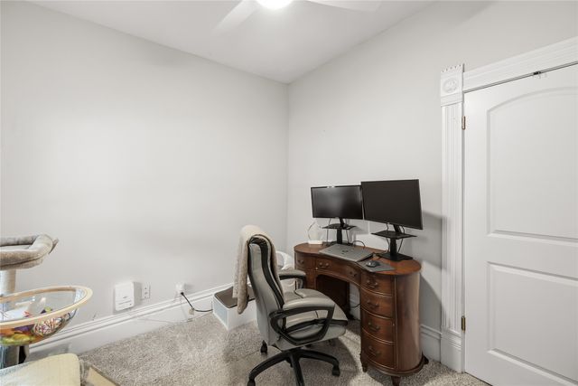 1369 York Street, Des Moines, IA 50316