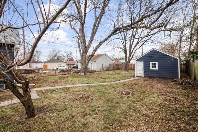 1369 York Street, Des Moines, IA 50316