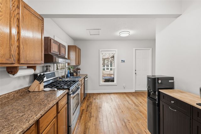 1369 York Street, Des Moines, IA 50316