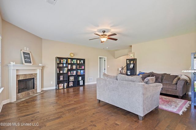 6384 Asbury Place, Olive Branch, MS 38654