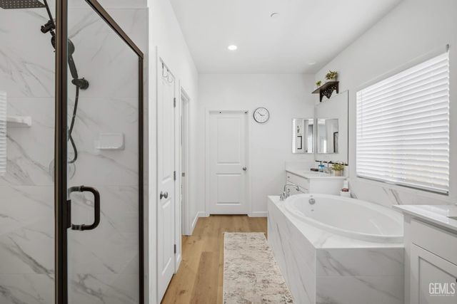 16907 Mairs Drive, Bakersfield, CA 93314