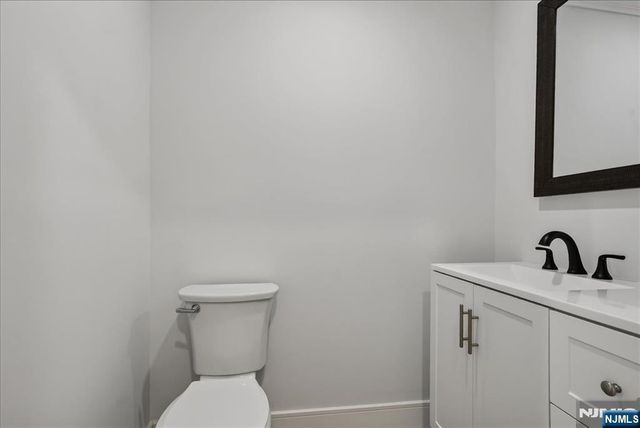 56 Manor, Harrington Park, NJ 07640