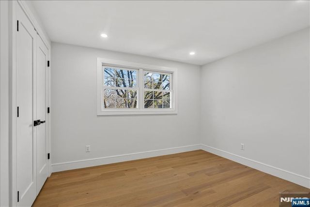 56 Manor, Harrington Park, NJ 07640