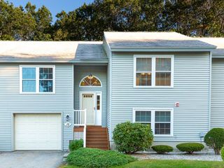 15 Marilyn Drive # 15, Atkinson, NH 03811