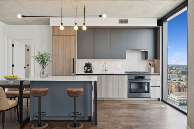 234 W Polk Street 3704, Chicago, IL 60607