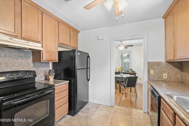 5372 COLONIAL Avenue, Jacksonville, FL 32210