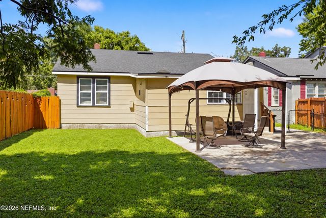 5372 COLONIAL Avenue, Jacksonville, FL 32210