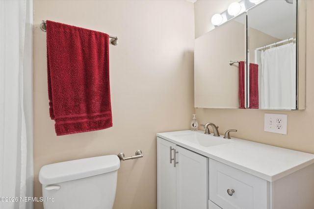 5372 COLONIAL Avenue, Jacksonville, FL 32210