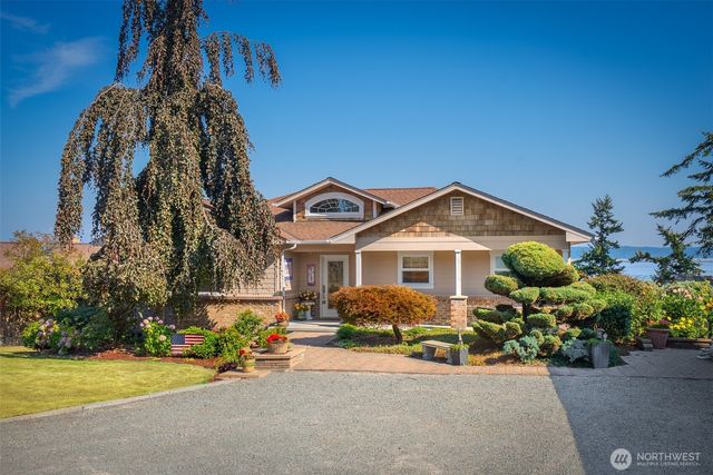 1320 Juniper Beach Road, Camano Island, WA 98282