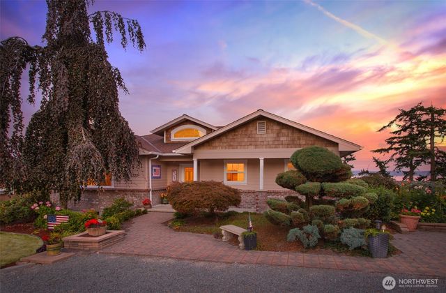 1320 Juniper Beach Road, Camano Island, WA 98282