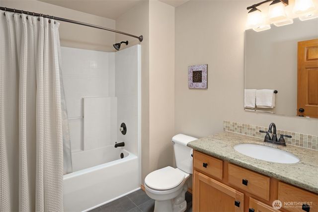 707 122nd Avenue Ct E, Edgewood, WA 98372