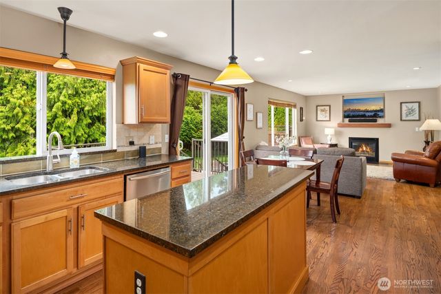 707 122nd Avenue Ct E, Edgewood, WA 98372
