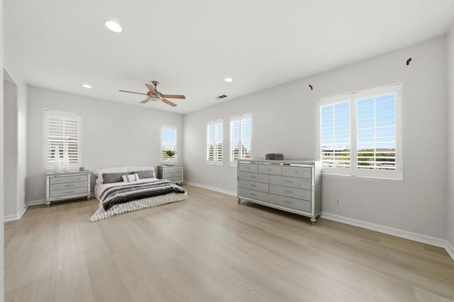 332 Monument Parkway, Perris, CA 92570