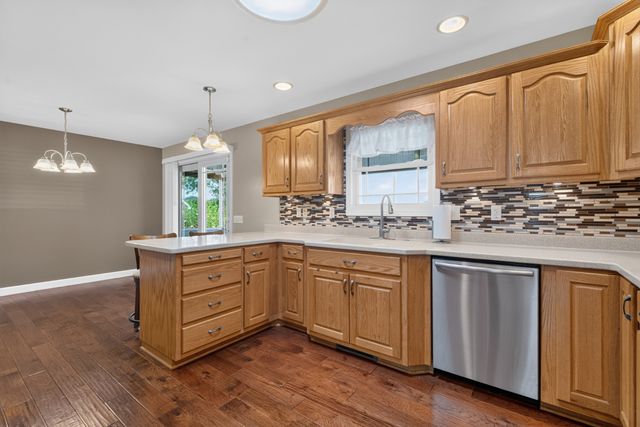218 Charlotte Dr, Winchester, TN 37398