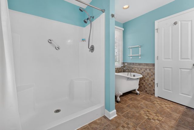 218 Charlotte Dr, Winchester, TN 37398