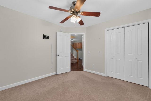 218 Charlotte Dr, Winchester, TN 37398